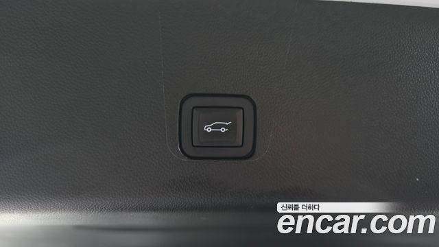 Chevrolet Korea Traverse 2021 — photo 32