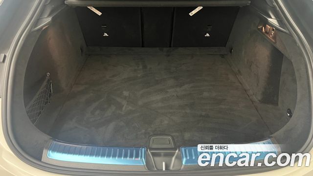 Mercedes-Benz GLE-Class 2026 — photo 18