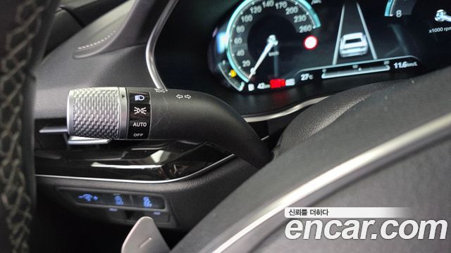 Genesis G80 2024 — photo 28