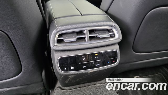 Genesis G80 2024 — photo 32