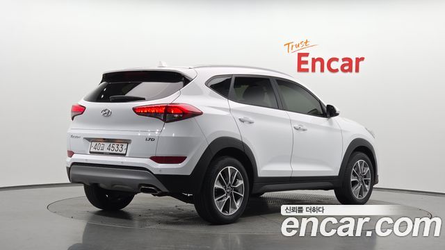 Hyundai Tucson 2018 — photo 2