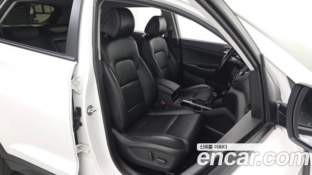 Hyundai Tucson 2018 — photo 16