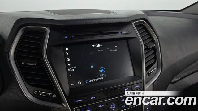 Hyundai Santafe 2017 — photo 21