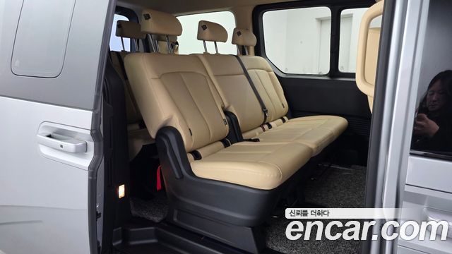 Hyundai Staria 2022 — photo 18
