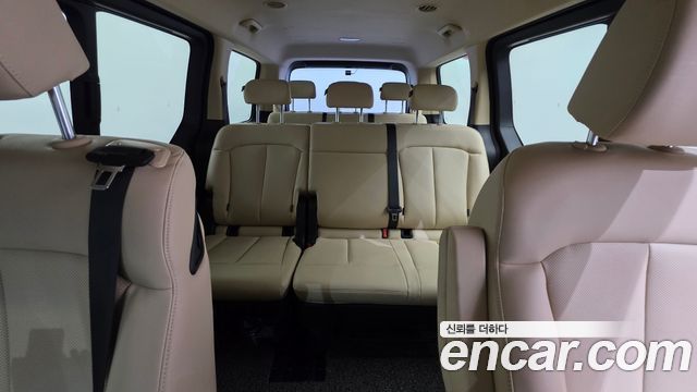 Hyundai Staria 2022 — photo 19