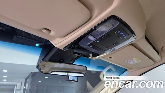 Hyundai Staria 2022 — photo 35
