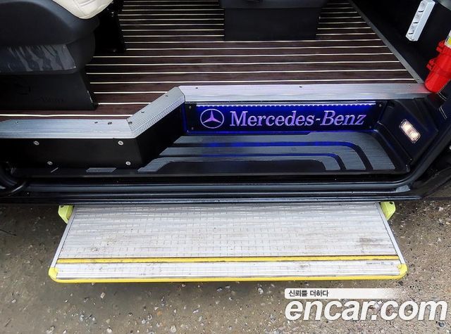 Mercedes-Benz Sprinter 2023 — photo 15