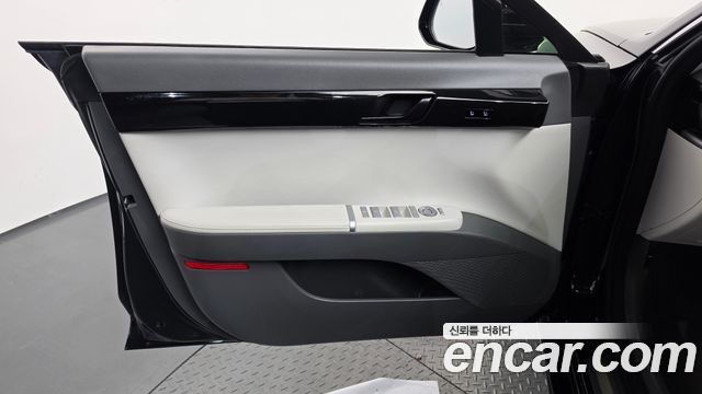 Hyundai Grandeur 2023 — photo 14