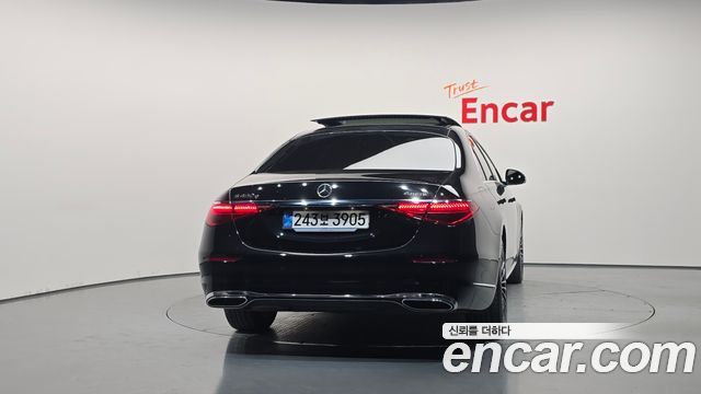 Mercedes-Benz S-Class 2024 — photo 4