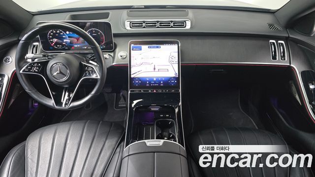 Mercedes-Benz S-Class 2024 — photo 10