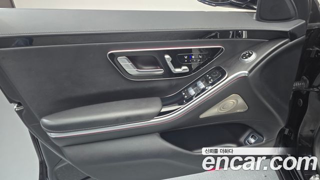 Mercedes-Benz S-Class 2024 — photo 14