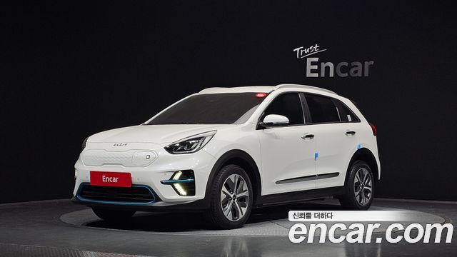 Kia Niro 2022 — photo 1