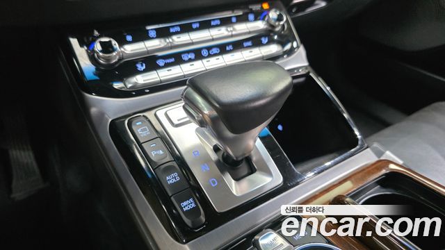 Genesis EQ900 2016 — photo 9