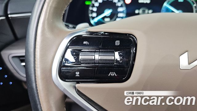 Kia K8 2024 — photo 32