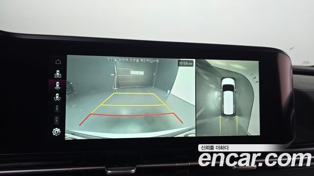 Kia Canival 2021 — photo 16