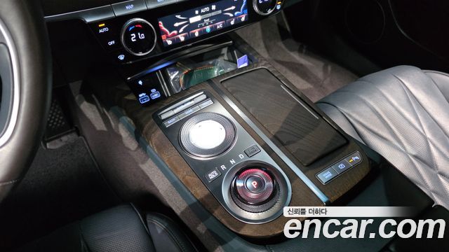 Genesis G80 2022 — photo 12