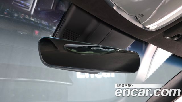 Genesis G80 2022 — photo 17