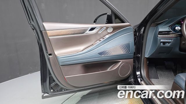 Genesis G80 2022 — photo 14