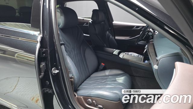 Genesis G80 2022 — photo 16