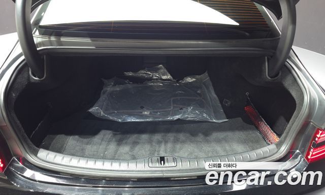 Genesis G80 2022 — photo 27