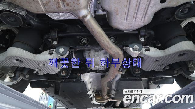 Land Rover Defender 2020 — photo 19