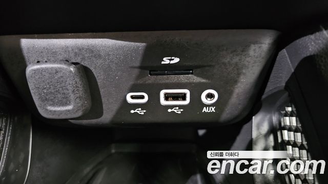 Chevrolet Korea Trailblazer 2023 — photo 28