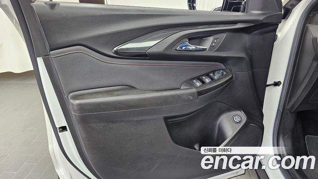 Chevrolet Korea Trailblazer 2023 — photo 14
