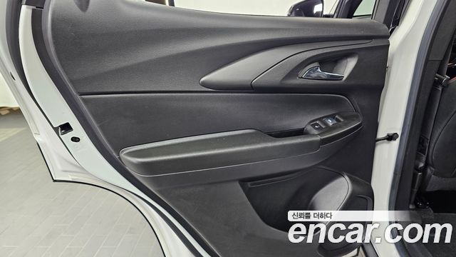 Chevrolet Korea Trailblazer 2023 — photo 15