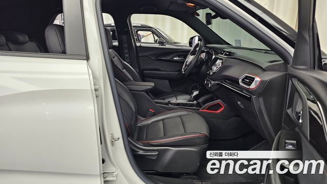 Chevrolet Korea Trailblazer 2023 — photo 16