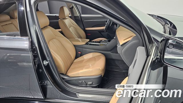 Hyundai Sonata 2021 — photo 13