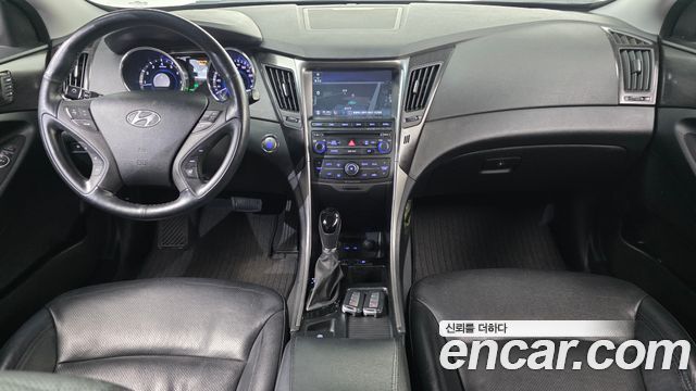 Hyundai Sonata 2013 — photo 10