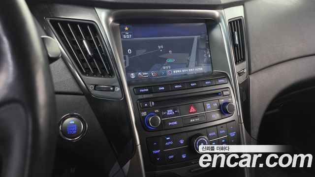 Hyundai Sonata 2013 — photo 20
