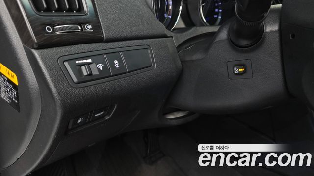 Hyundai Sonata 2013 — photo 25