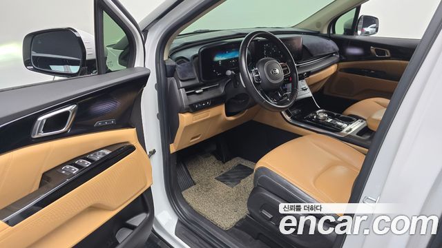 Kia Canival 2021 — photo 10