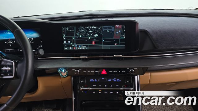 Kia Canival 2021 — photo 13