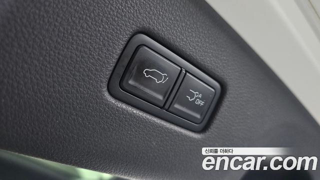 Kia Canival 2021 — photo 20