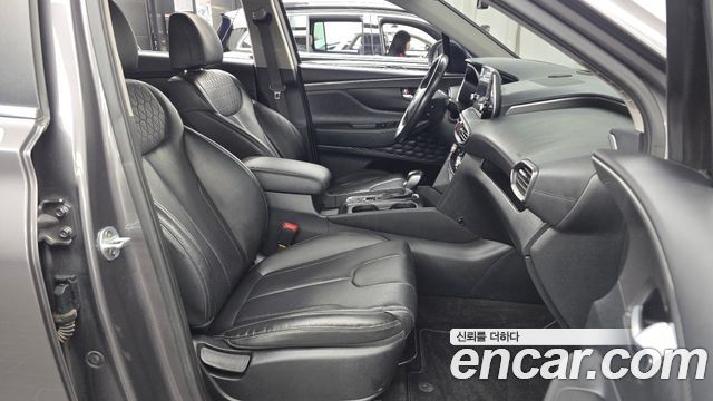 Hyundai Santafe 2020 — photo 17