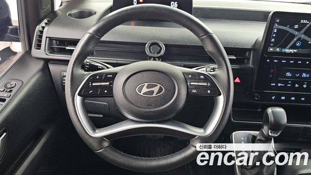 Hyundai Staria 2025 — photo 19