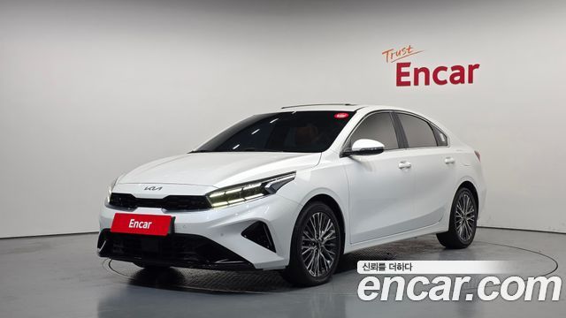 Kia K3 2022 — photo 1