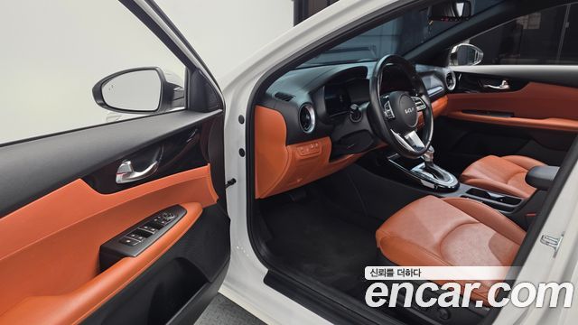 Kia K3 2022 — photo 10