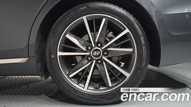 Hyundai Grandeur 2022 — photo 7