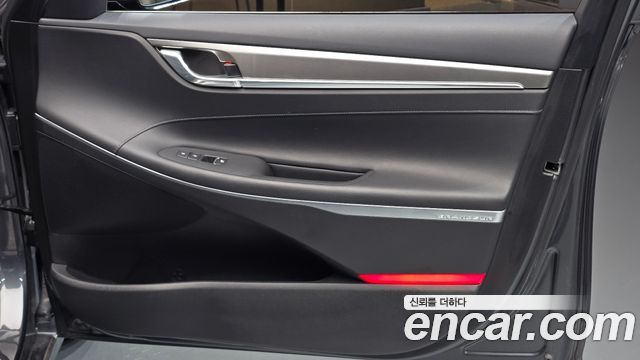 Hyundai Grandeur 2022 — photo 15