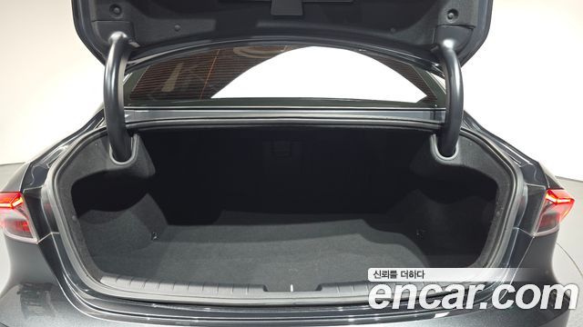 Hyundai Grandeur 2022 — photo 29