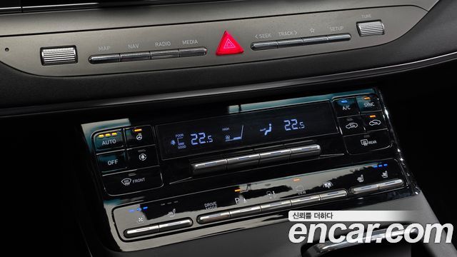 Hyundai Grandeur 2022 — photo 36