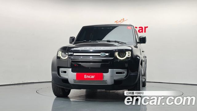 Land Rover Defender 2022 — photo 3