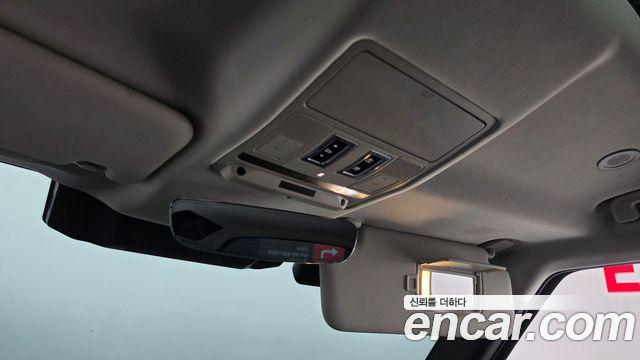 Land Rover Defender 2022 — photo 26