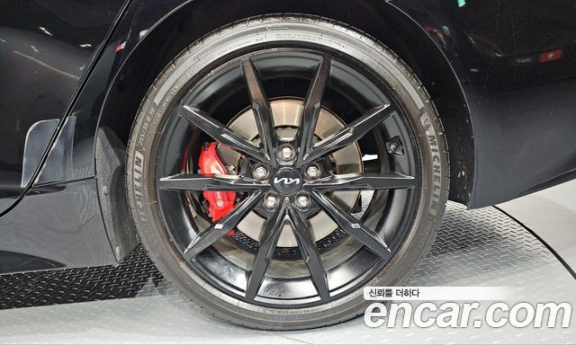 Kia Stinger 2022 — photo 7