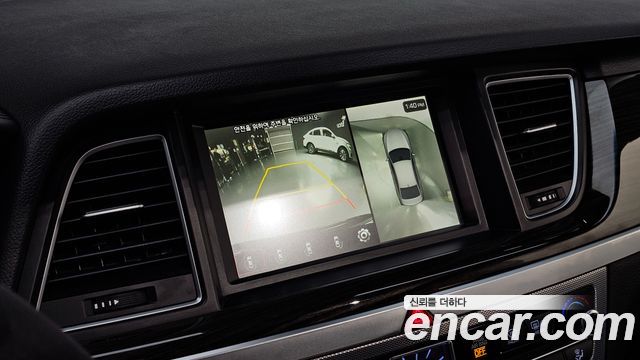 Genesis G80 2019 — photo 22
