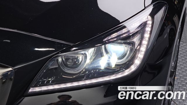 Genesis G80 2019 — photo 8