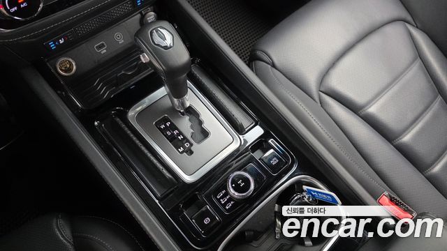 KG Mobility Rexton 2019 — photo 12